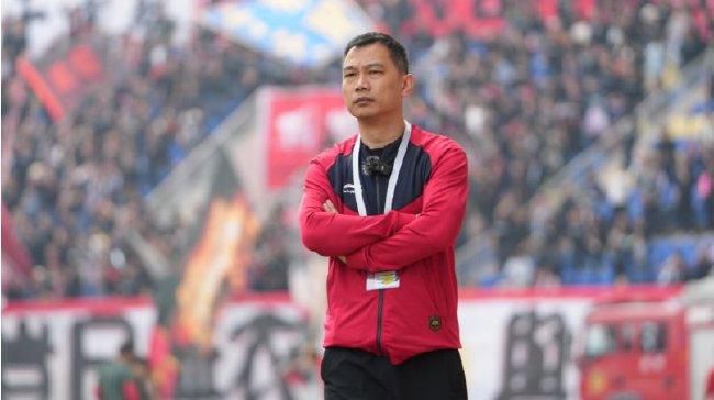 再然后，他忽然间大叫一声：好了好了。